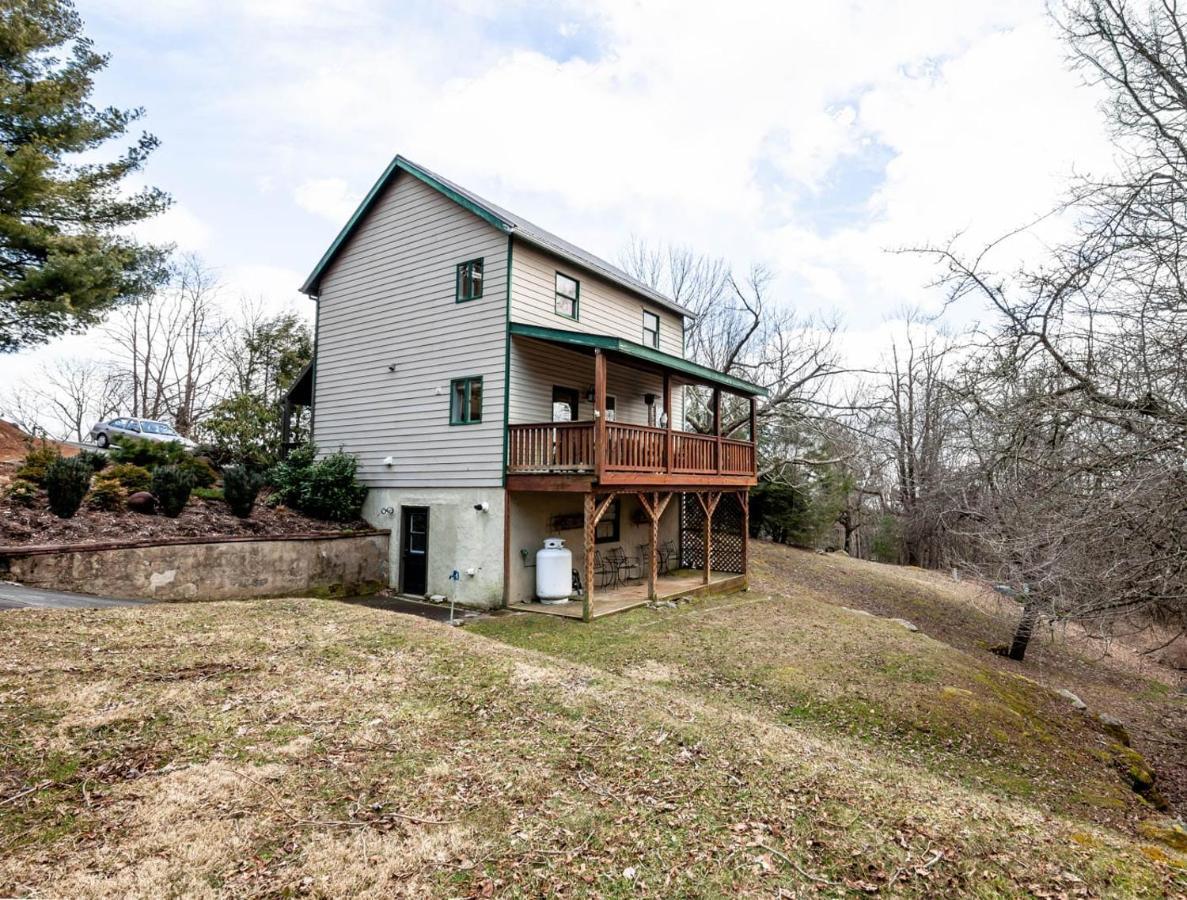 1Eight3 Retreat Villa Blowing Rock Exterior photo